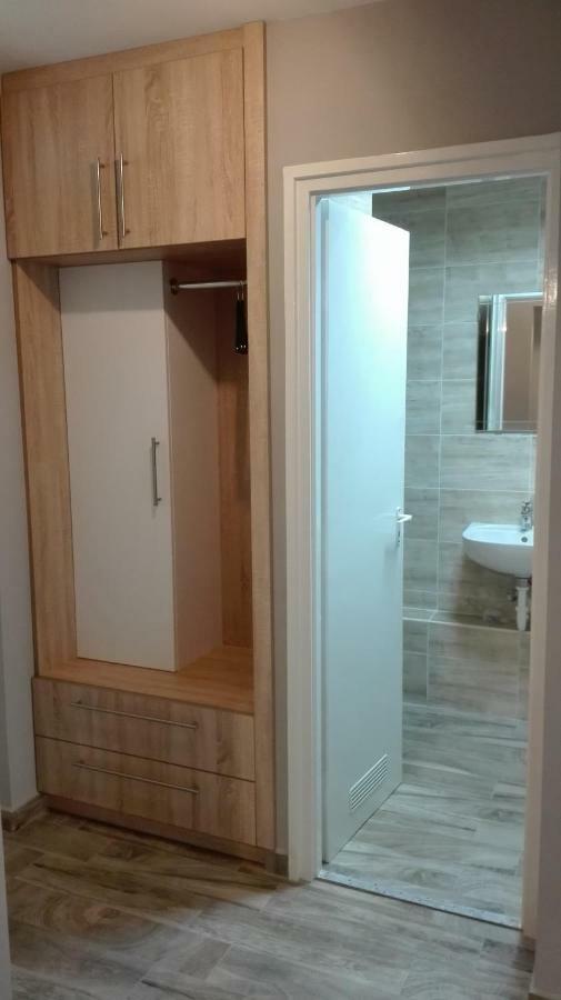 Baross Apartman Kaposvár Dış mekan fotoğraf